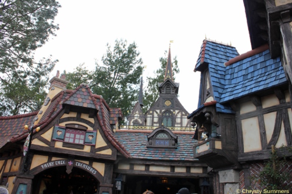 Disneyland Fantasy Faire (12)